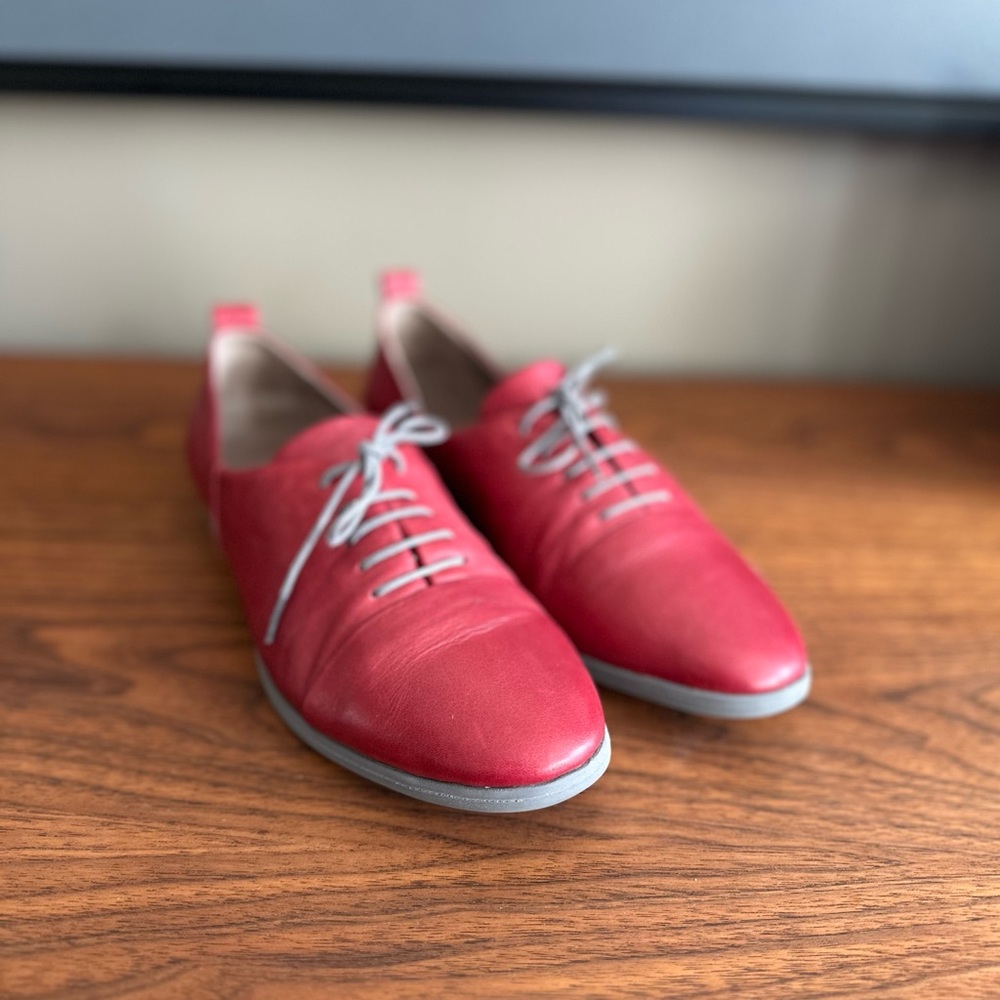 Bueno soft leather shoes size 40